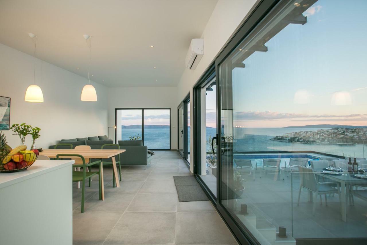 Holiday Home Olive Exclusive - 8 People, Heated Pool, Okrug Gornji, Sea View Trogir Ngoại thất bức ảnh