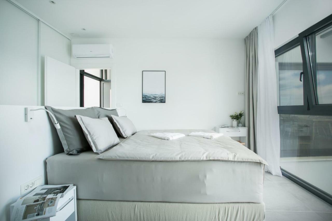 Holiday Home Olive Exclusive - 8 People, Heated Pool, Okrug Gornji, Sea View Trogir Ngoại thất bức ảnh